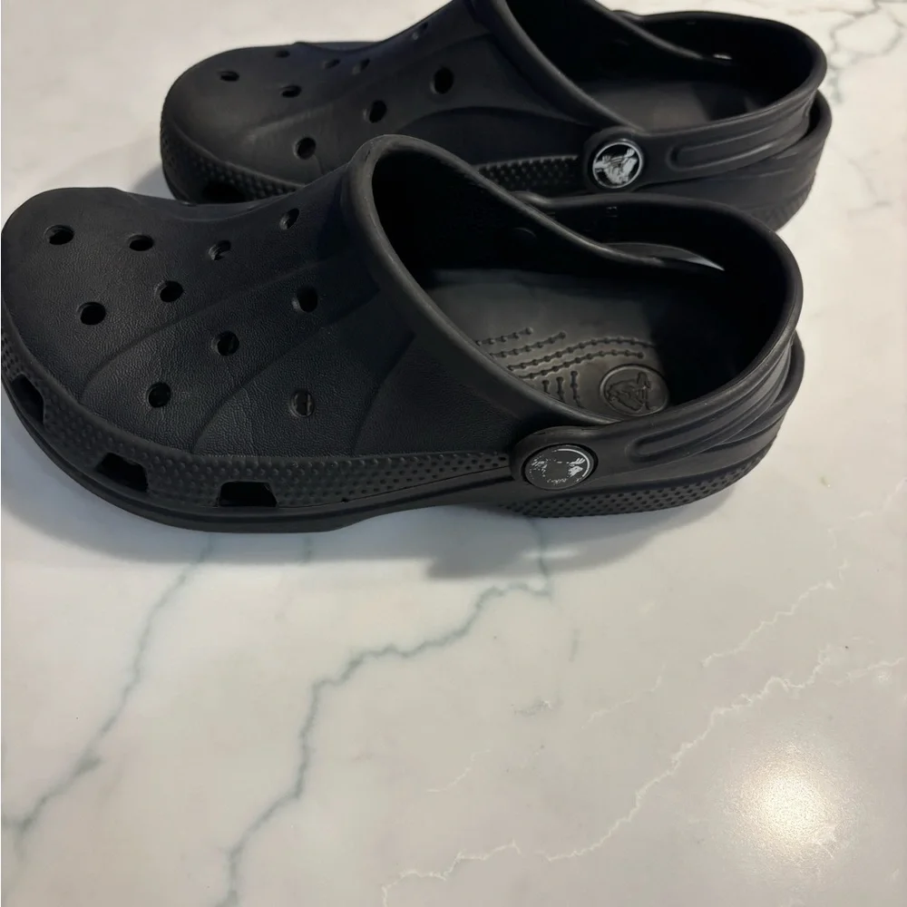 CROCS Kids Black Water Shoes - Picture 6 of 8